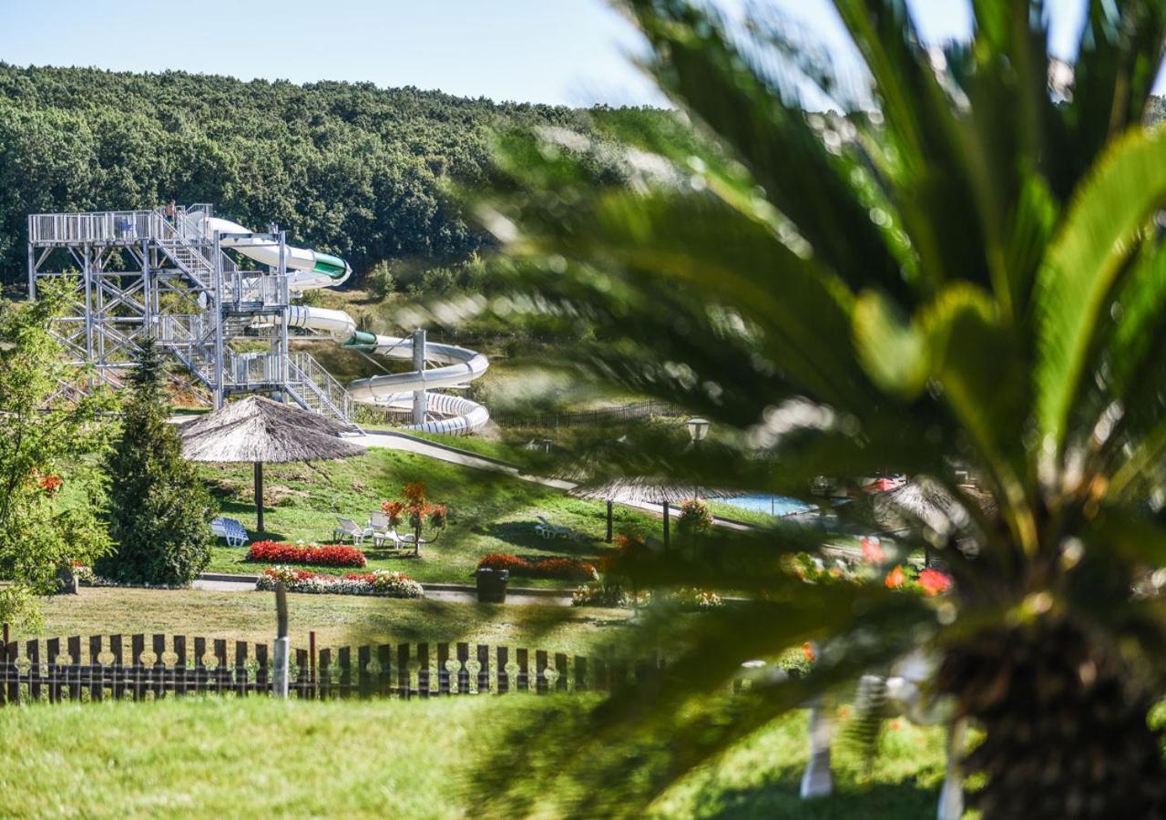 Cabana Panoramic Vip Baile Figa Bethlen Kültér fotó